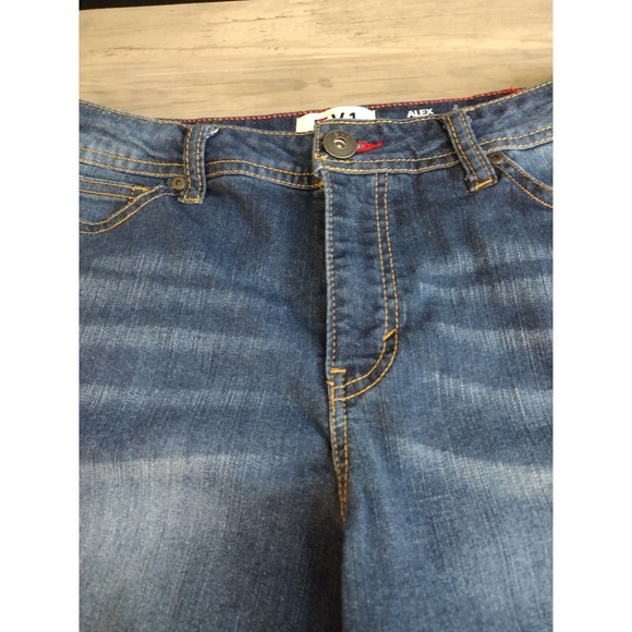 Women's Size 4 EV1 Alex Relaxed Vintage Blue Jean Denim Shorts Embroidered - Picture 3 of 10